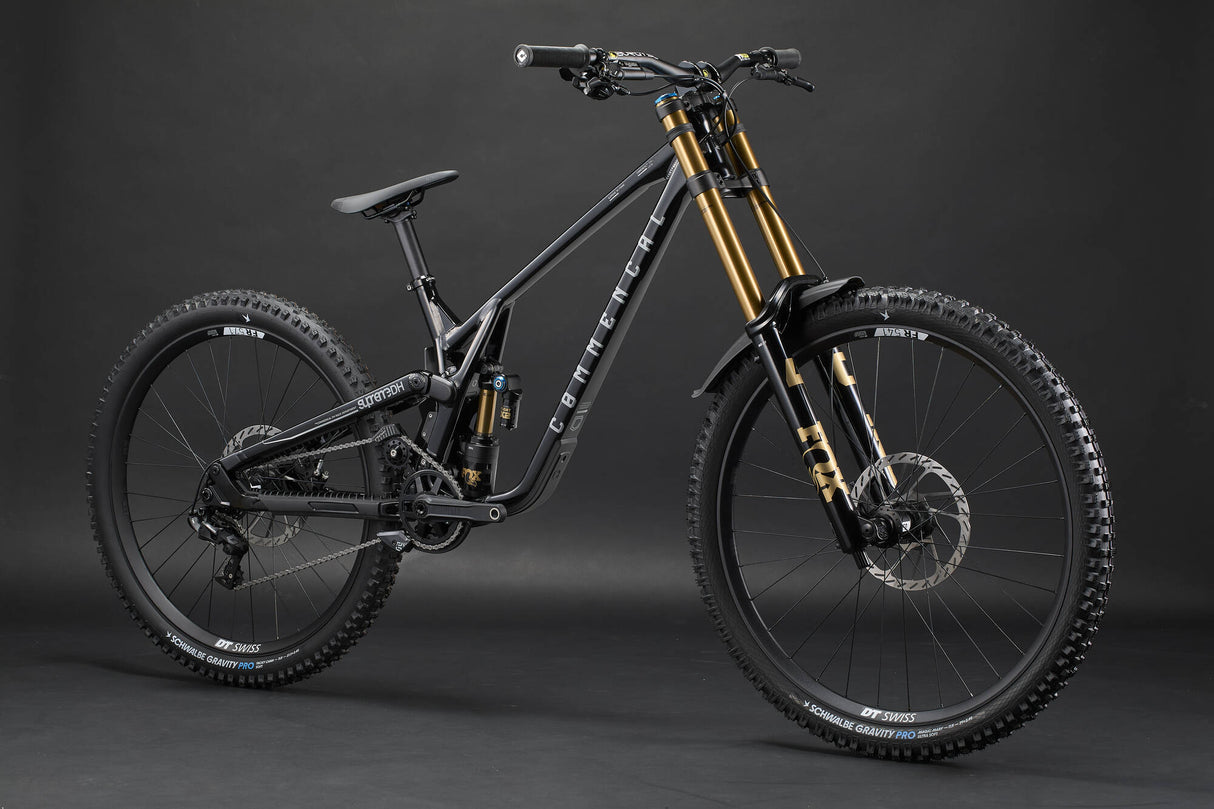 COMMENCAL SUPREME DH V5.2 SIGNATURE PURE BLACK 2027