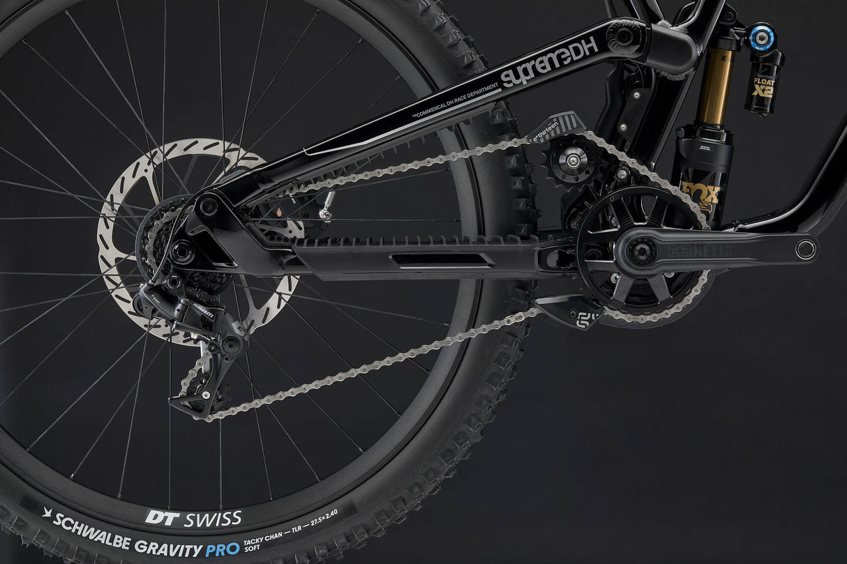 COMMENCAL SUPREME DH V5.2 SIGNATURE PURE BLACK 2027
