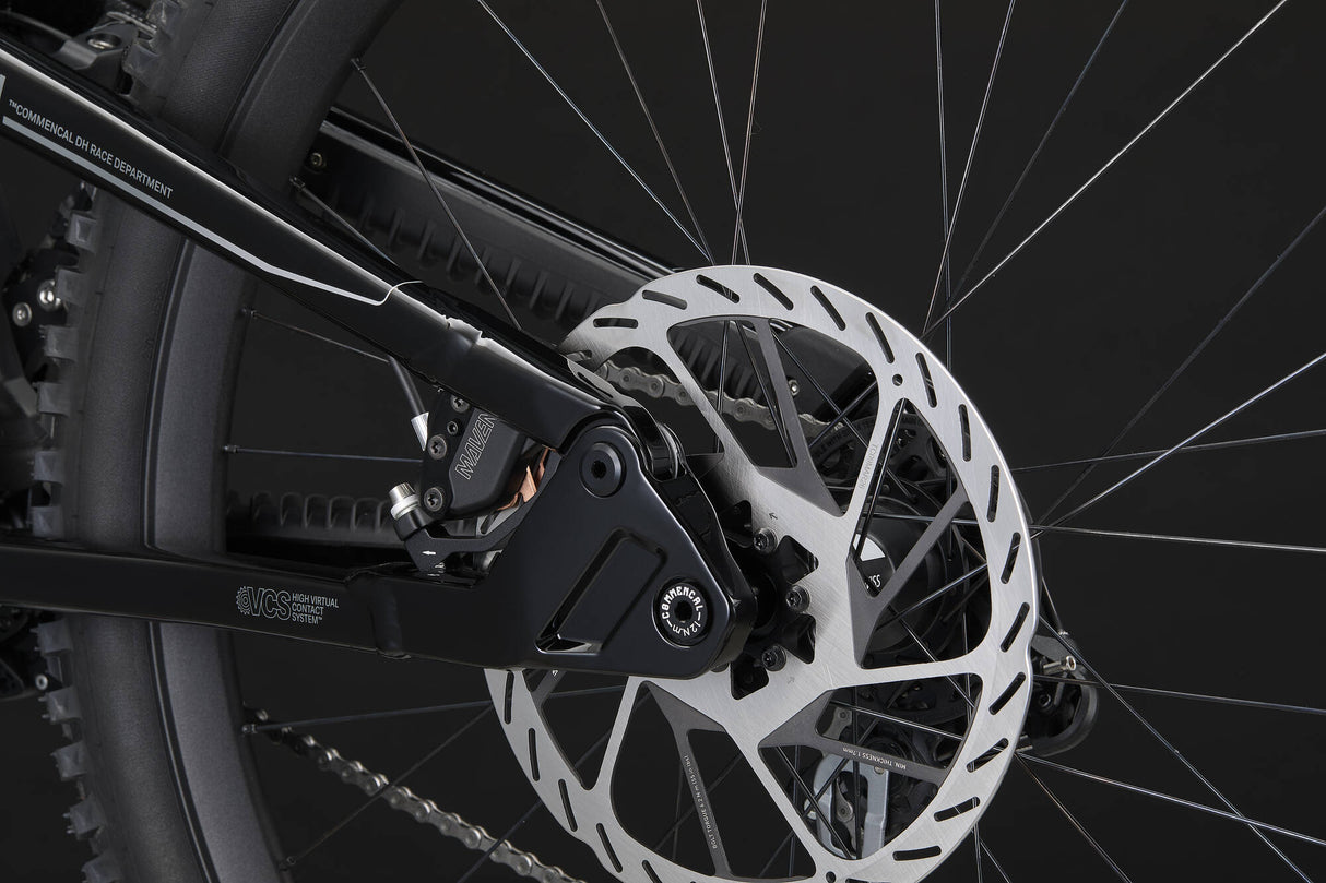 COMMENCAL SUPREME DH V5.2 SIGNATURE PURE BLACK 2027