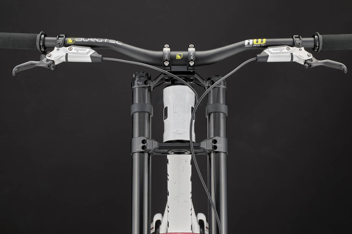 COMMENCAL SUPREME DH V5.2 TEAM REPLICA ADDICTION WHITE 2027