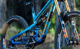 Bicicleta Polygon Collosus DH9 2027
