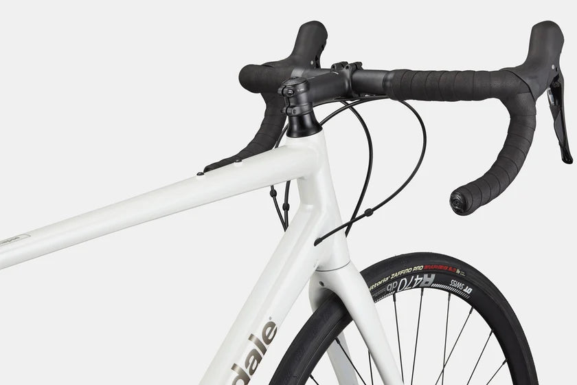 Bicicleta Ruta Cannondale 700 Synapse 1