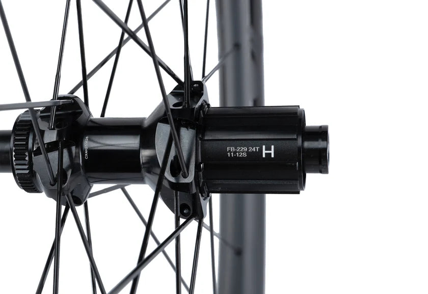 Set Ruedas Equinox Carbon Gravel Modelo Grx 38 Disc