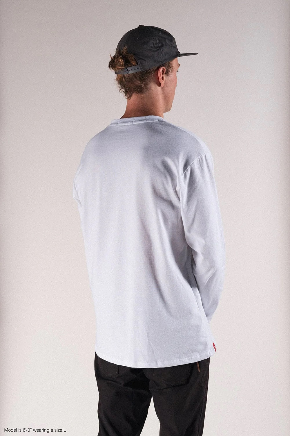 Polera Title Essential LS Blanca